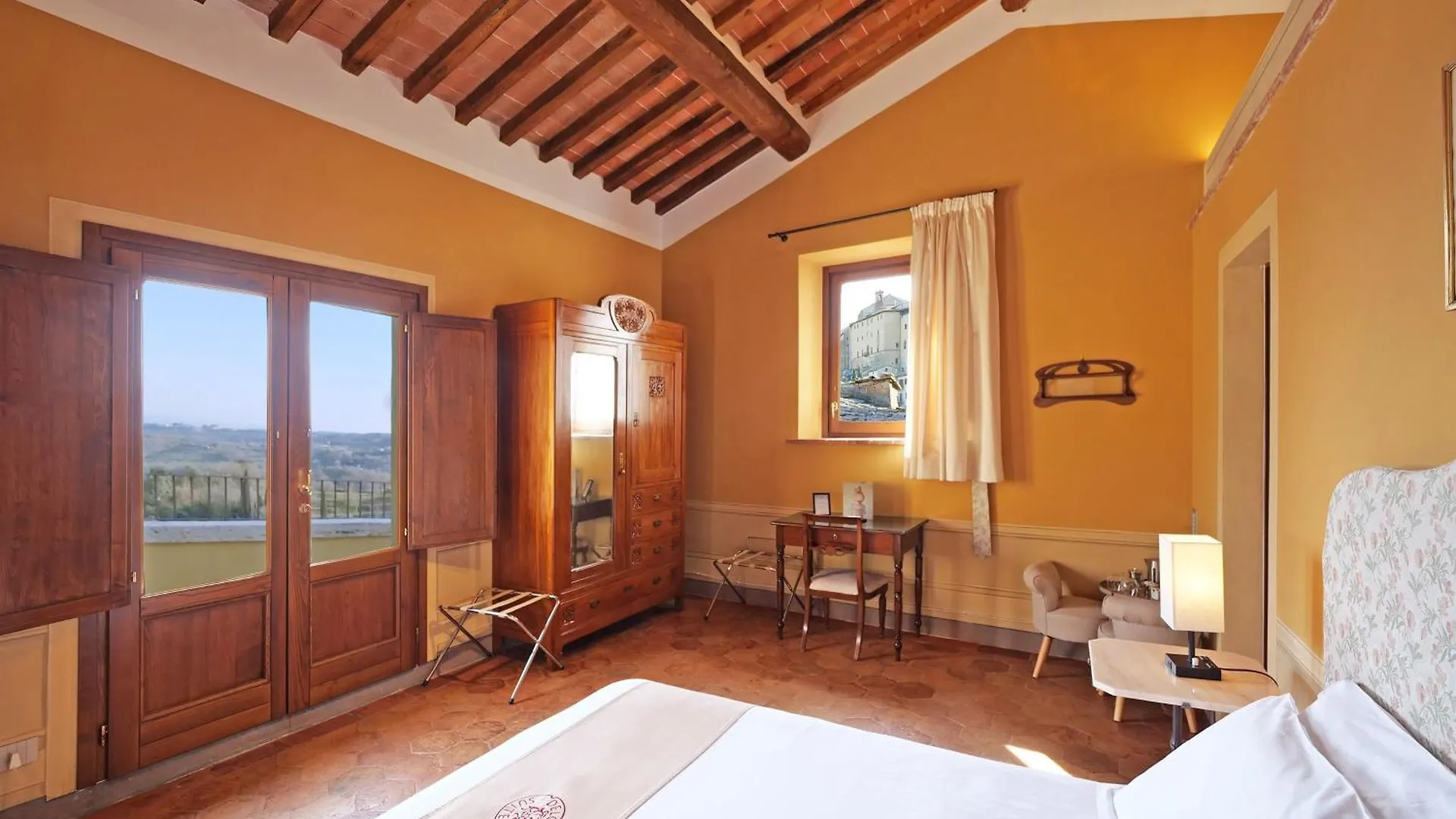Delcorto Suites Montepulciano