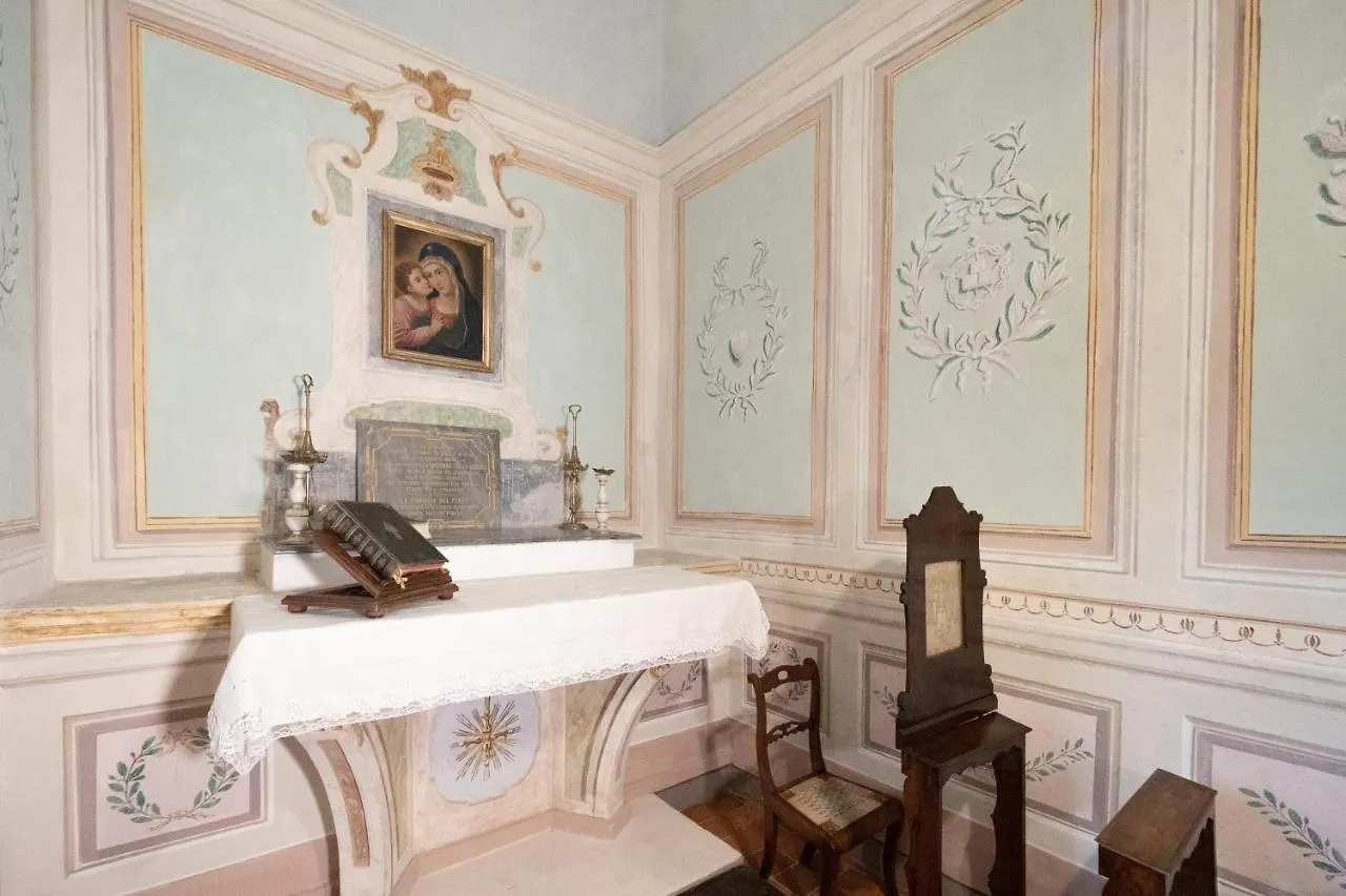 Delcorto Suites Montepulciano Stazione 4*,