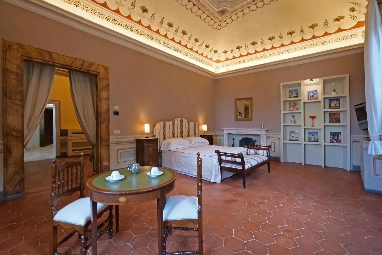 Hotel Delcorto Suites Montepulciano Stazione